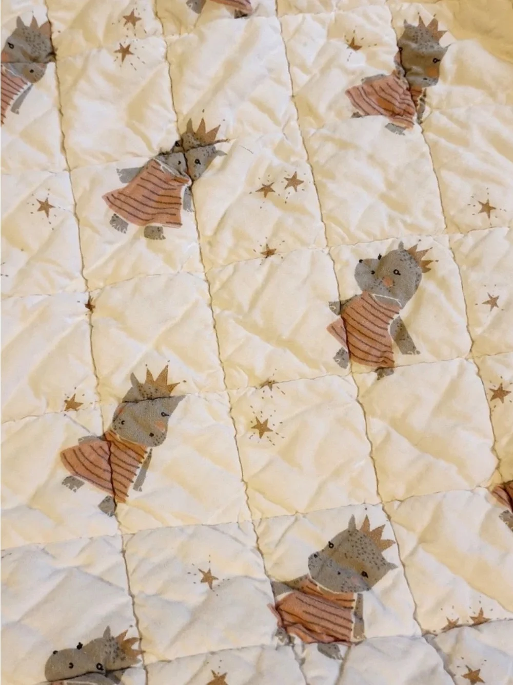 Crate and Barrel Baby Quilted Princess Hippopotamus Print Changing Cover
